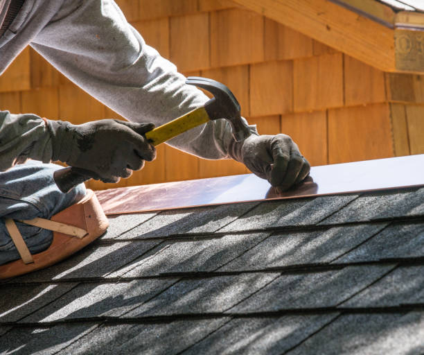 Best Roof Leak Repair  in Hustisford, WI